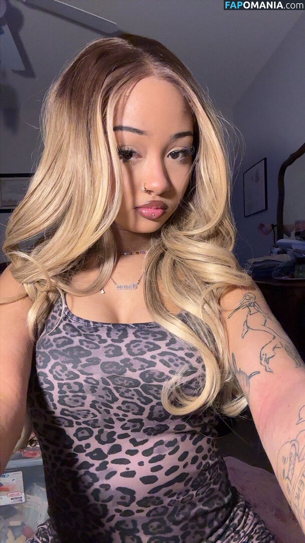 https: / ickysisterr / revoltingsister Çıplak OnlyFans  Sızdırılmış Fotoğraf #11