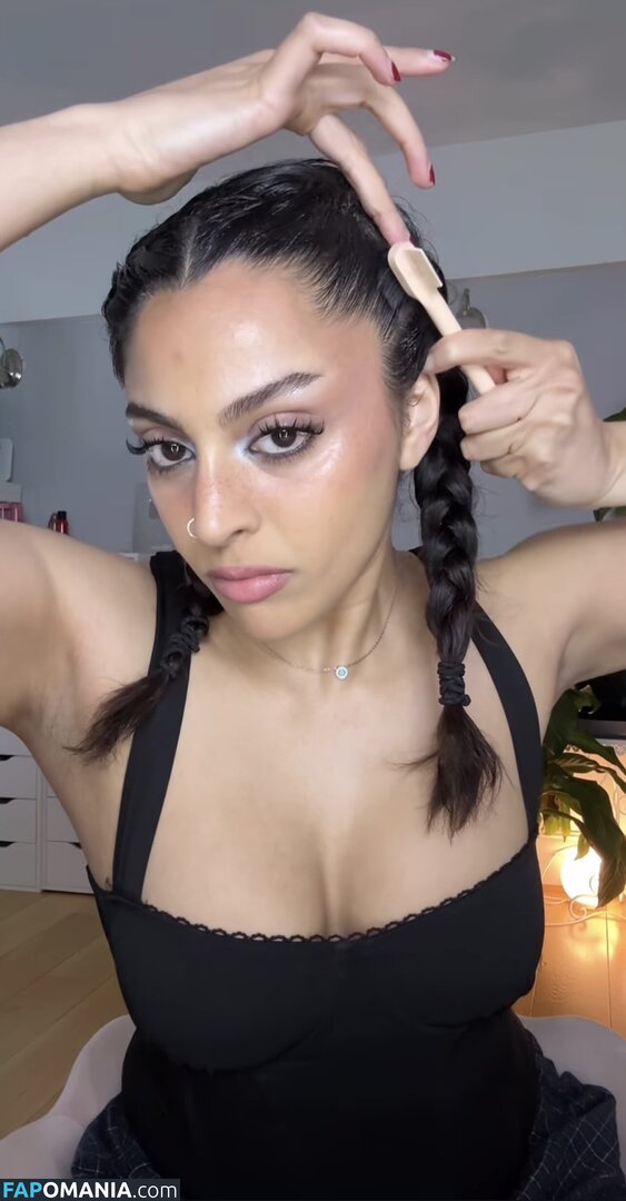 alycakes__ / iconicakes / sara deshmukh / saradeshmukhhh Çıplak OnlyFans  Sızdırılmış Fotoğraf #18