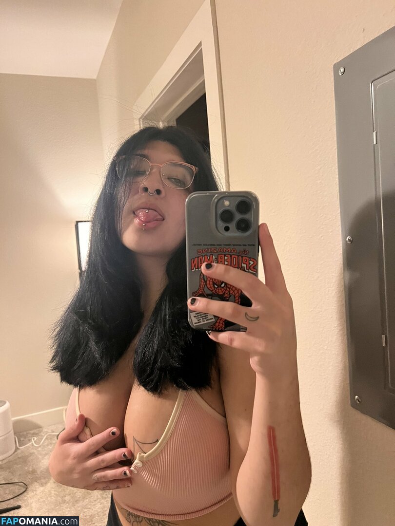 IiIjiggles / idali.guebara18 / jigglesssss / peachyidali Çıplak OnlyFans  Sızdırılmış Fotoğraf #62