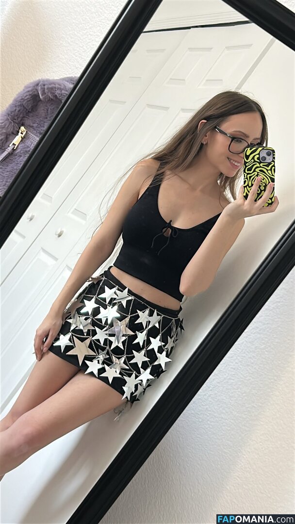 iiiZwerg Çıplak OnlyFans  Sızdırılmış Fotoğraf #9