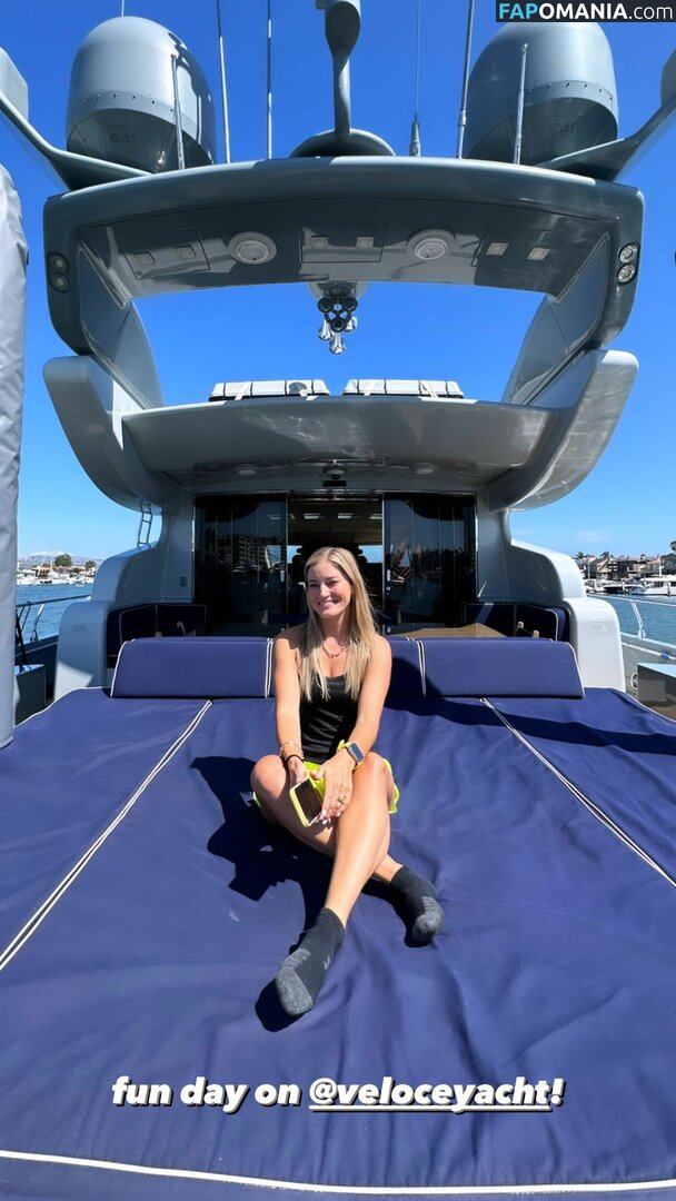 Justine Ezarik / iJustine Çıplak OnlyFans  Sızdırılmış Fotoğraf #38