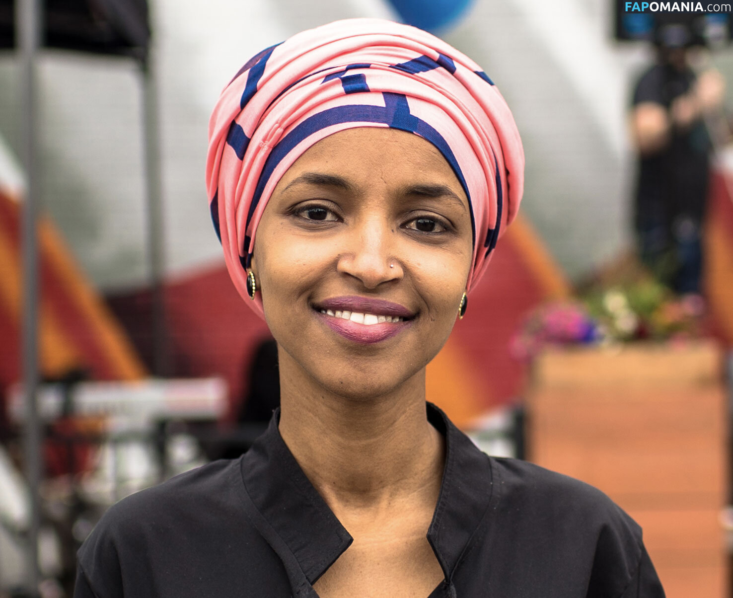 Ilhan Omar Çıplak OnlyFans  Sızdırılmış Fotoğraf #7