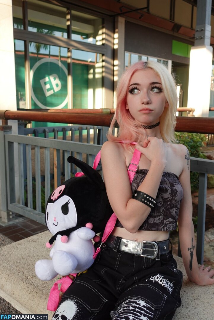 Iluvmeww / iluvmey Çıplak OnlyFans  Sızdırılmış Fotoğraf #12