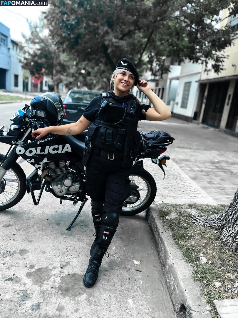 In And Out Uniform Çıplak OnlyFans  Sızdırılmış Fotoğraf #25