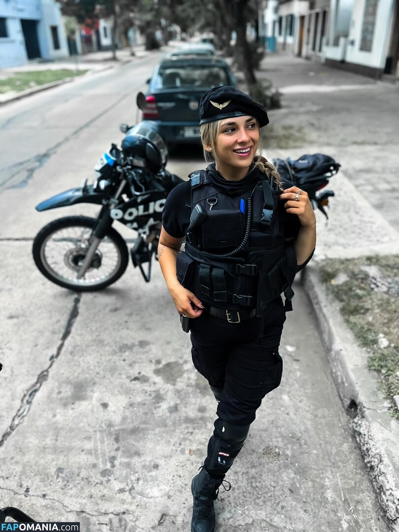 In And Out Uniform Çıplak OnlyFans  Sızdırılmış Fotoğraf #26