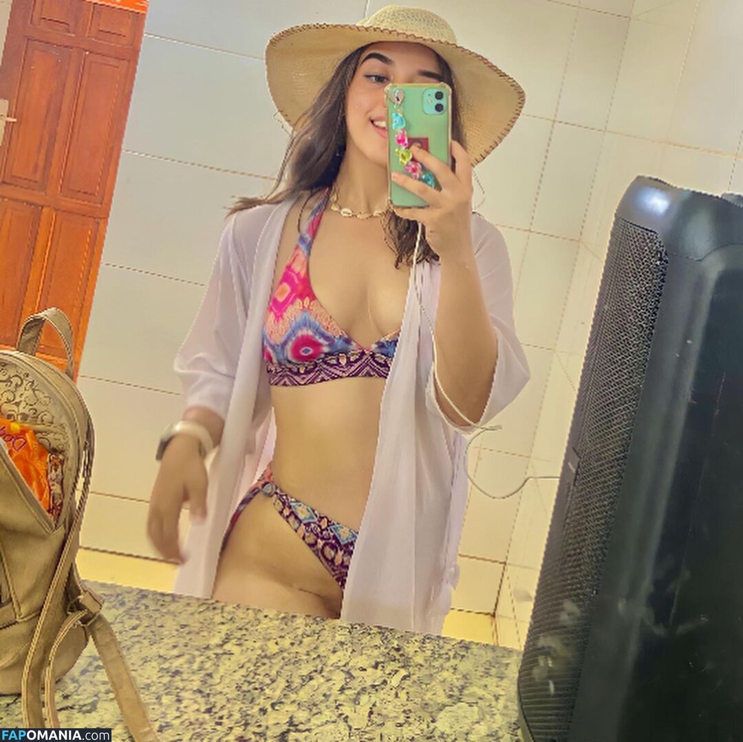 In And Out Uniform Çıplak OnlyFans  Sızdırılmış Fotoğraf #42
