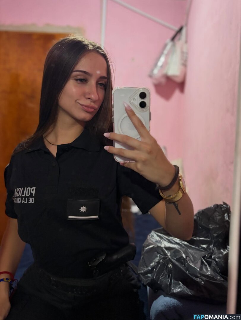 In And Out Uniform Çıplak OnlyFans  Sızdırılmış Fotoğraf #58