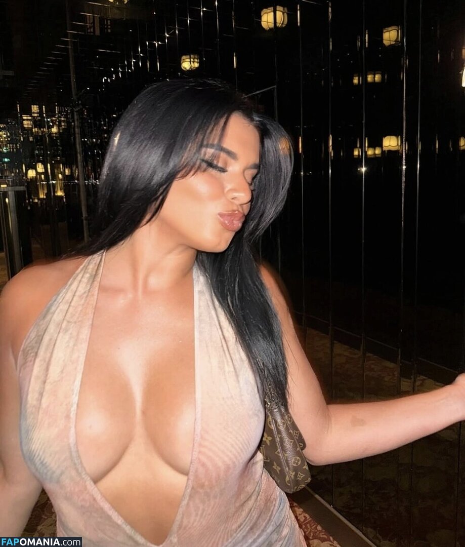 Ines Sberro / ines.sberro Çıplak OnlyFans  Sızdırılmış Fotoğraf #8