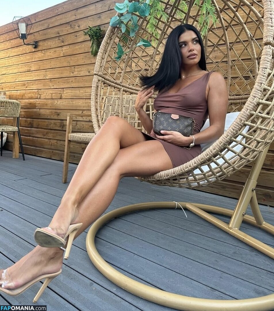 Ines Sberro / ines.sberro Çıplak OnlyFans  Sızdırılmış Fotoğraf #12