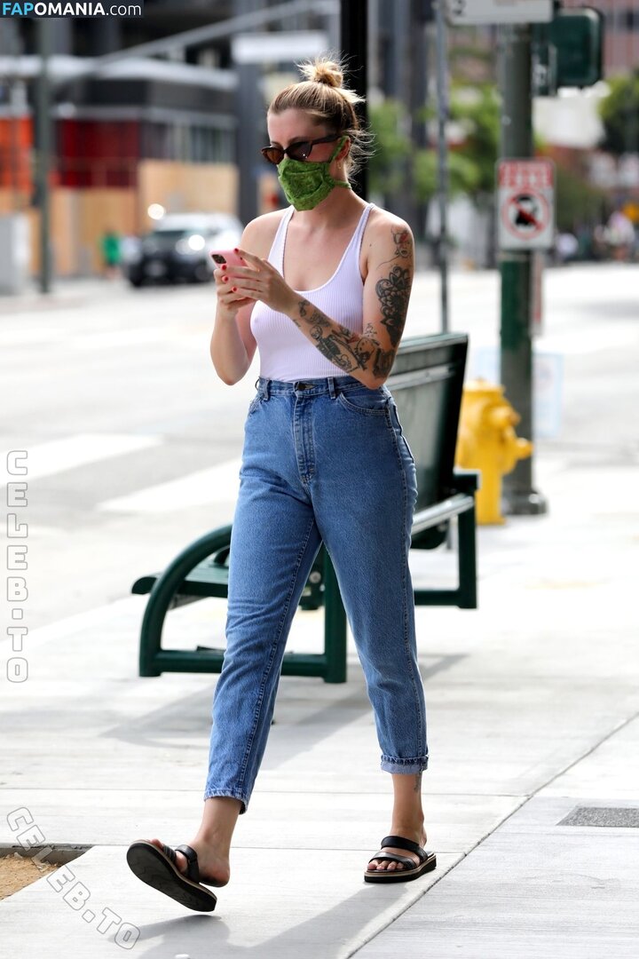 Ireland Baldwin / chloebaldwin... / irelandbasingerbaldwin / irelandirelandireland Çıplak OnlyFans  Sızdırılmış Fotoğraf #236