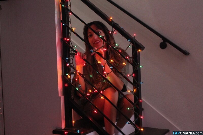 Ellcee / Irenellcee Çıplak OnlyFans  Sızdırılmış Fotoğraf #18