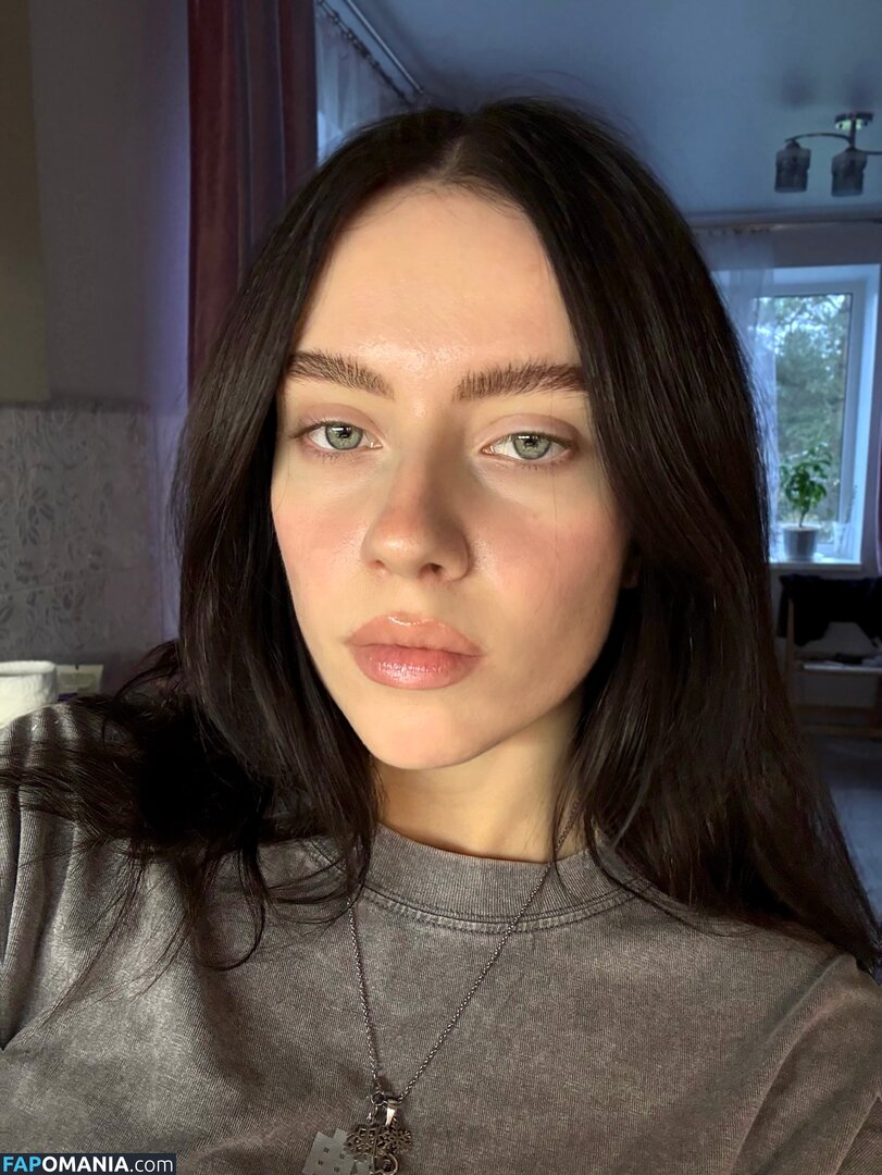 Irina Minkina / howeversnowy / rusian Billie eilish Çıplak OnlyFans  Sızdırılmış Fotoğraf #3