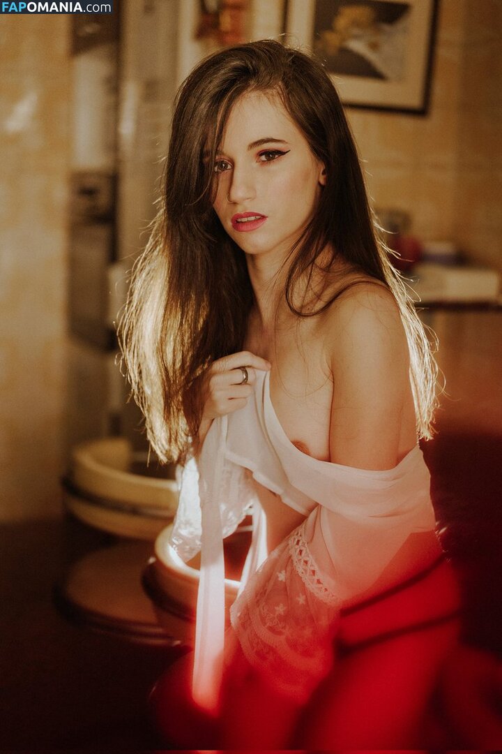 Irina Rivas / irinarivas_98 Çıplak OnlyFans  Sızdırılmış Fotoğraf #34