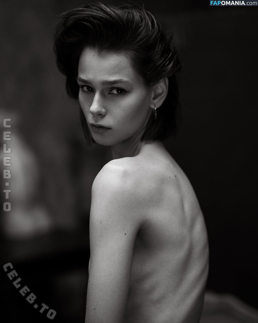 AmberQ / Irina Telicheva / Tasha / https: / irina_tlch Çıplak OnlyFans  Sızdırılmış Fotoğraf #285