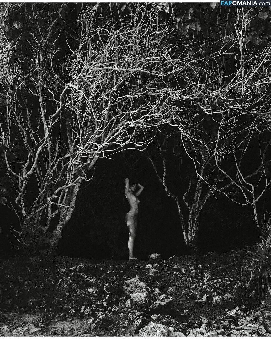 Isabel Kashi / https: / isabelkashi Çıplak OnlyFans  Sızdırılmış Fotoğraf #7