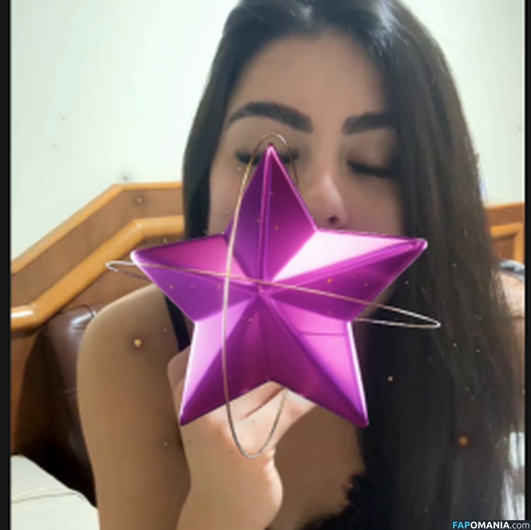 Isabela Vieira / vieira_isaaah Çıplak OnlyFans  Sızdırılmış Fotoğraf #2