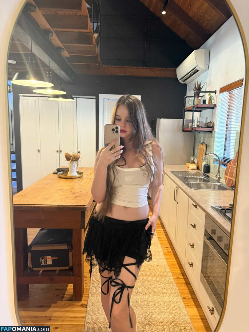Isabella Ardley / isabella.110022 Çıplak OnlyFans  Sızdırılmış Fotoğraf #25