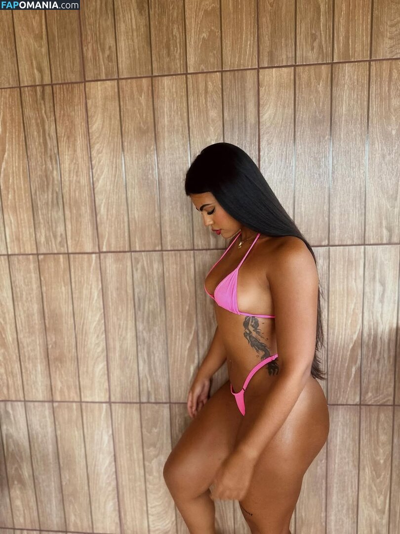 Isadora Nobrega / _isadoranobrega Çıplak OnlyFans  Sızdırılmış Fotoğraf #1