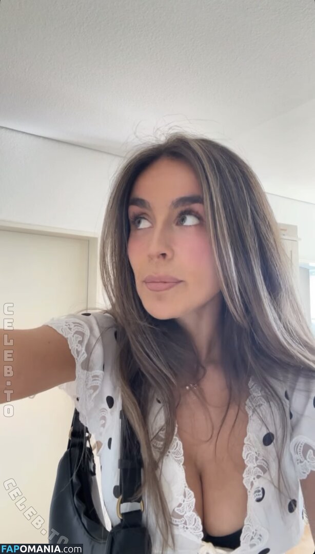 Isallieh Çıplak OnlyFans  Sızdırılmış Fotoğraf #2