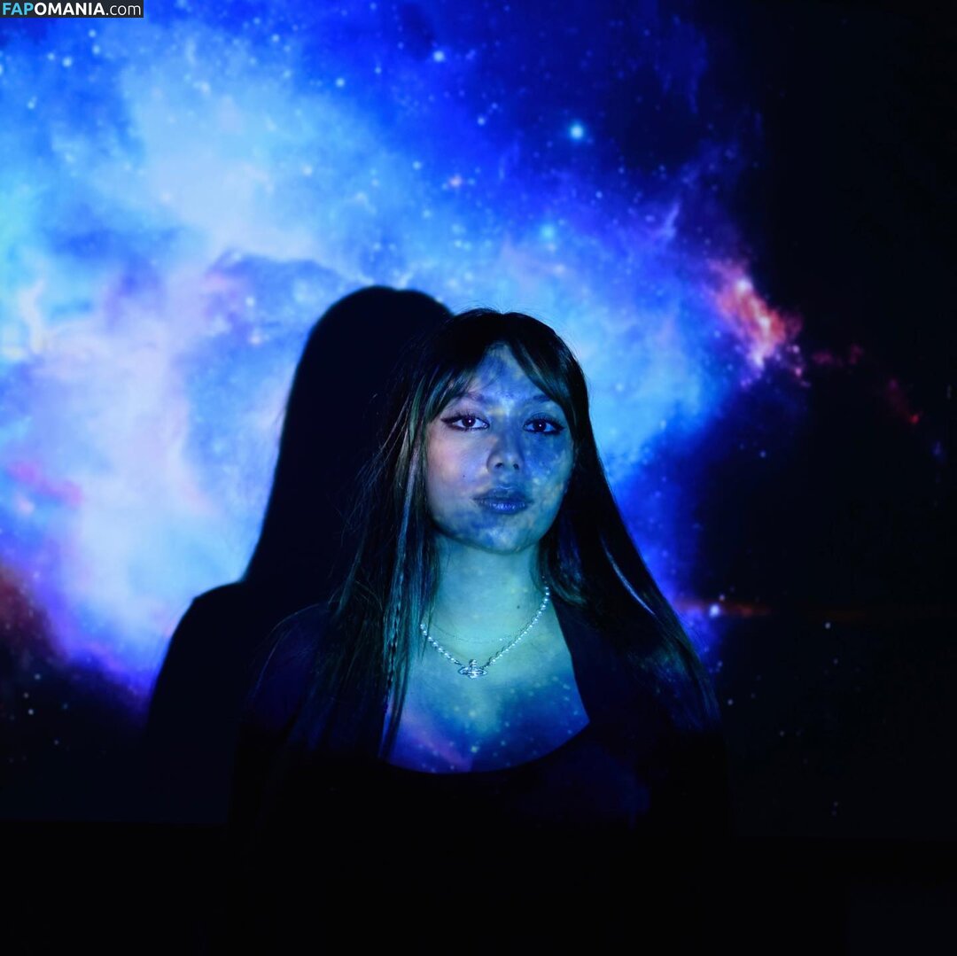 Victoria Vee / itshellovee Çıplak OnlyFans  Sızdırılmış Fotoğraf #10