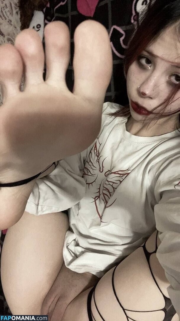Izolyator Natsuki Çıplak OnlyFans  Sızdırılmış Fotoğraf #3