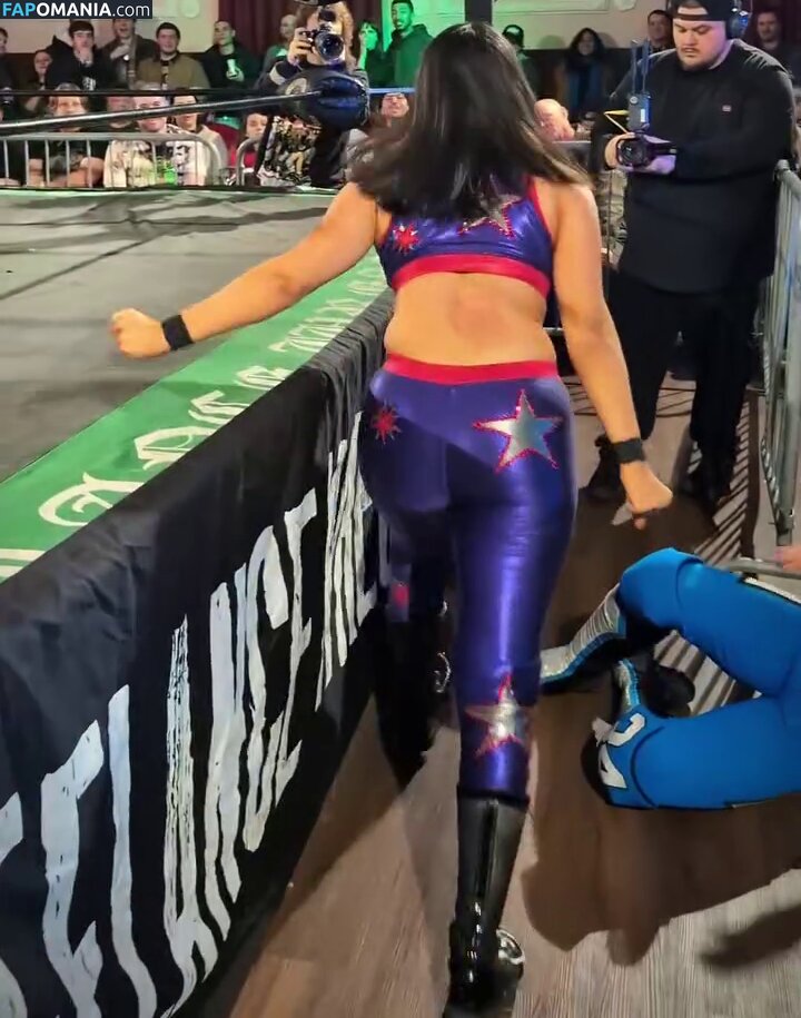 Izzy Moreno  / Izzy Moreno / ItsIzzyMania / itsizzymania Çıplak OnlyFans  Sızdırılmış Fotoğraf #6