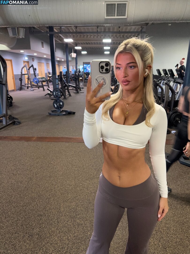 Isabel Taffs / IzzyTaffs / isabel_taffs / isabeltaffs Çıplak OnlyFans  Sızdırılmış Fotoğraf #17