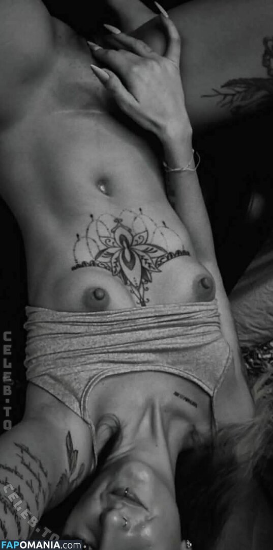 J_koerty / lyraa_xx Çıplak OnlyFans  Sızdırılmış Fotoğraf #1