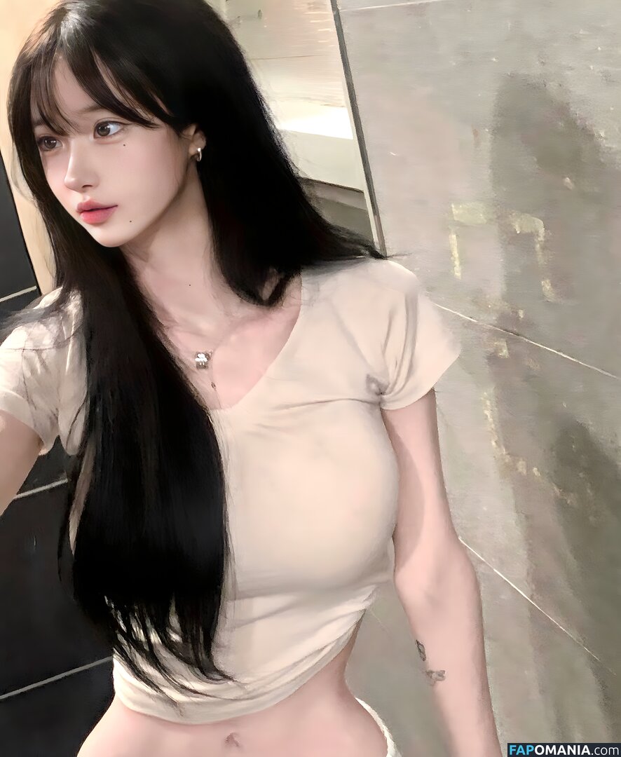 j.yce Çıplak OnlyFans  Sızdırılmış Fotoğraf #28