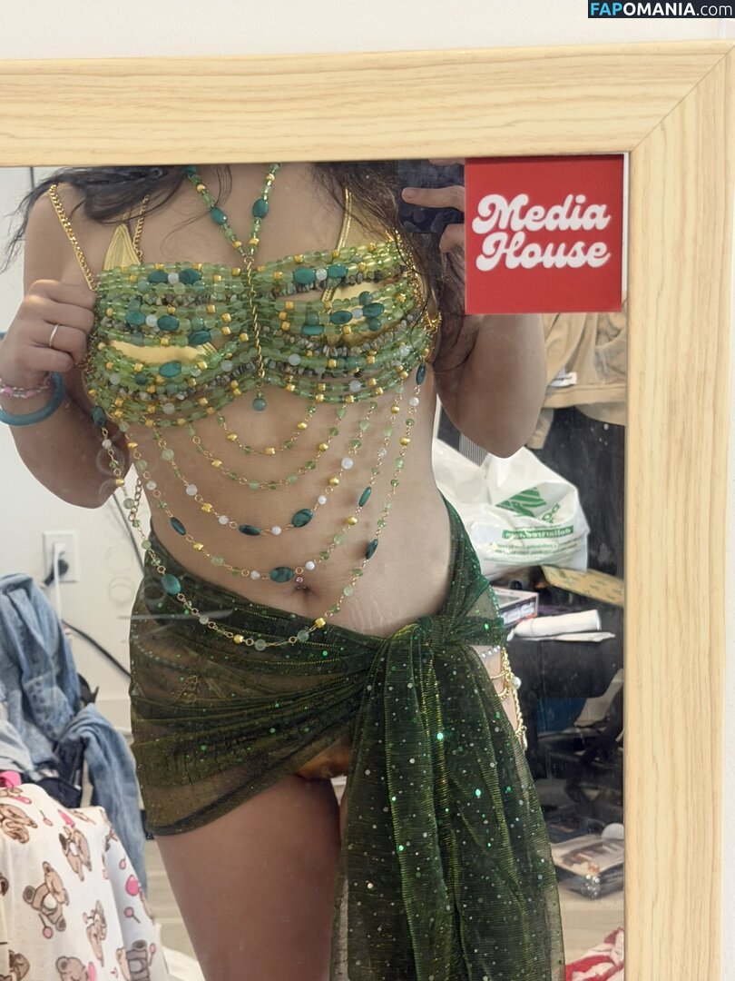 jackie / jackieaina / jackiee.aphrodite Çıplak OnlyFans  Sızdırılmış Fotoğraf #1