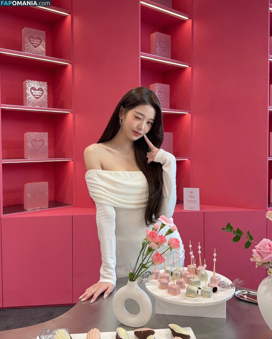 Jang Won-young / for_everyoung10 / 장원영 WONYOUNG Çıplak OnlyFans  Sızdırılmış Fotoğraf #171