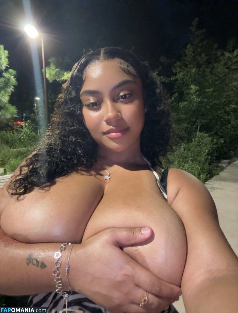Jasmynaaliyah / jasmynxaaliyah / jjuicyjass Çıplak OnlyFans  Sızdırılmış Fotoğraf #1