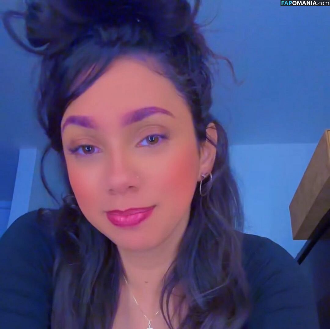 Jazmyn Blaze / jazmynblaze Çıplak OnlyFans  Sızdırılmış Fotoğraf #2