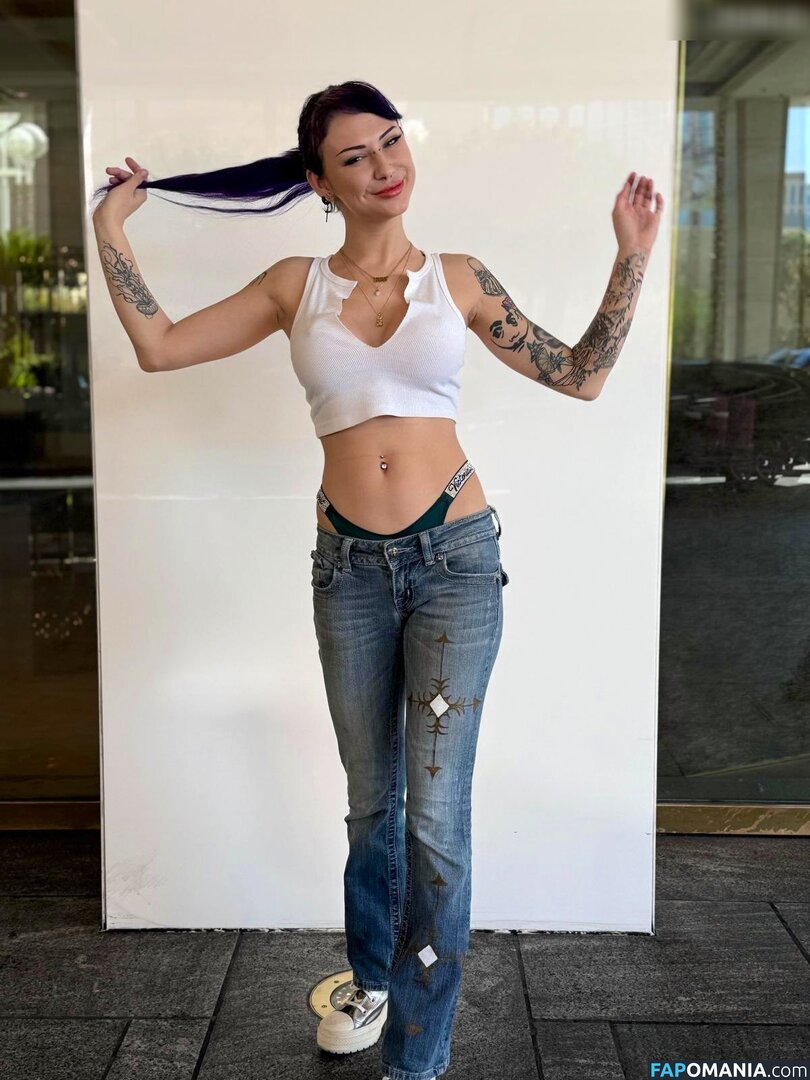 Jemma Hex Çıplak OnlyFans  Sızdırılmış Fotoğraf #4