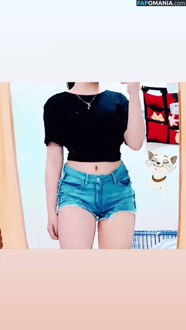 Jenevie Delloson / jenevie_delloson Çıplak OnlyFans  Sızdırılmış Fotoğraf #1