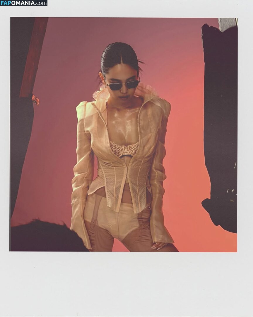 Blackpink / Jennie | BLΛƆKPIИK / jennierubyjane / sheflieshigh Çıplak OnlyFans  Sızdırılmış Fotoğraf #513