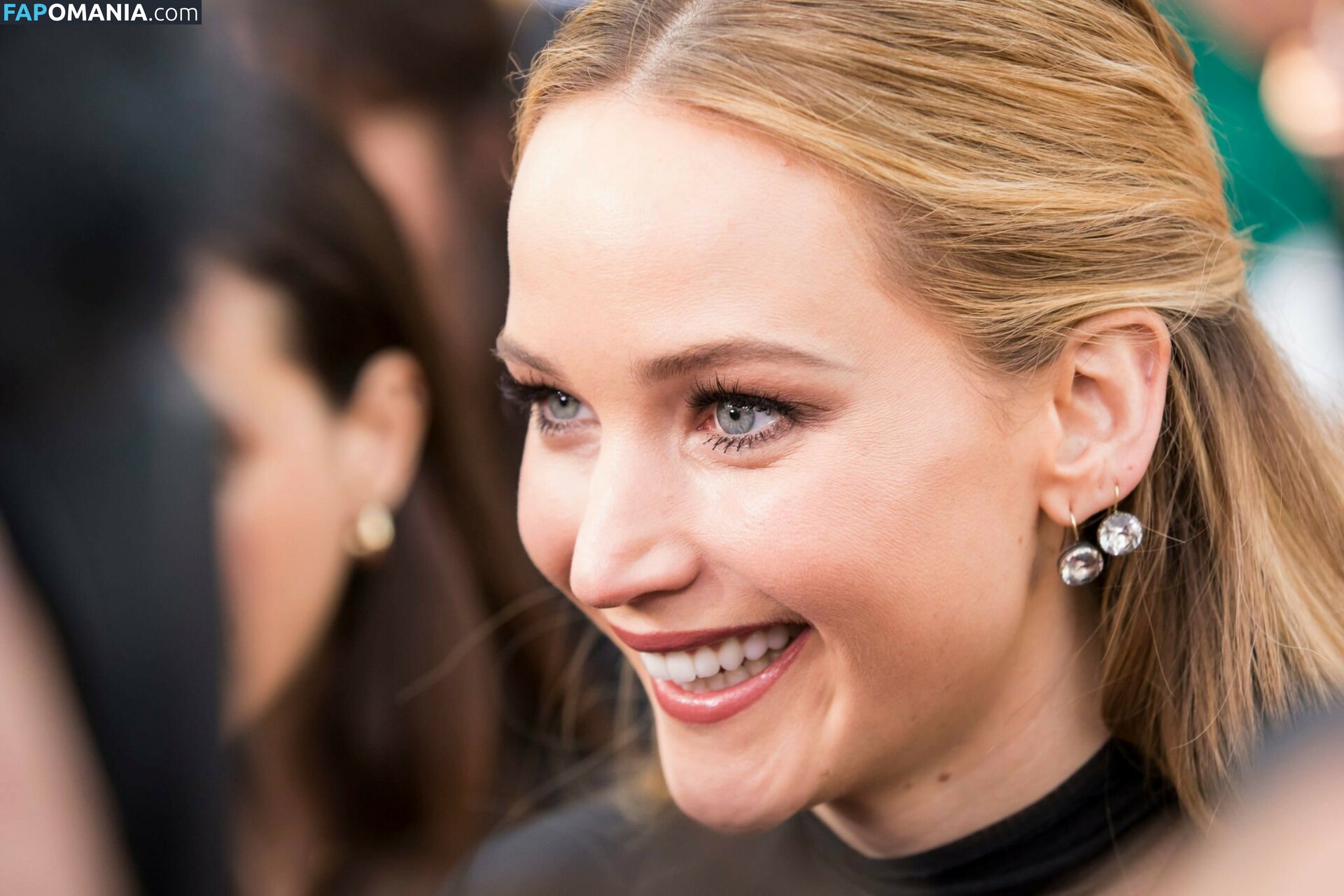 Jennifer Lawrence Çıplak Sızdırılmış Fotoğraf #136