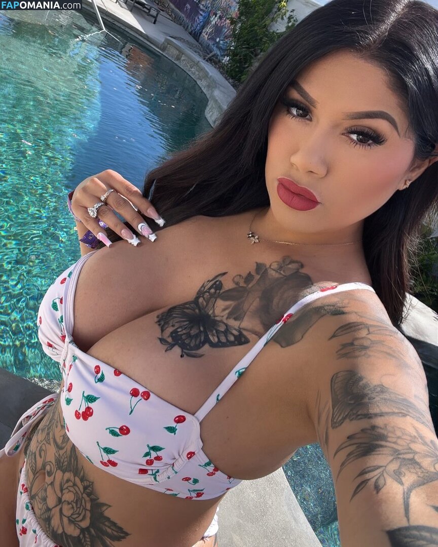 Jessica Elliott / Jessica Estrada / https: / jesslilyelliott / pinky_von_tease / pinkyvont Çıplak OnlyFans  Sızdırılmış Fotoğraf #2