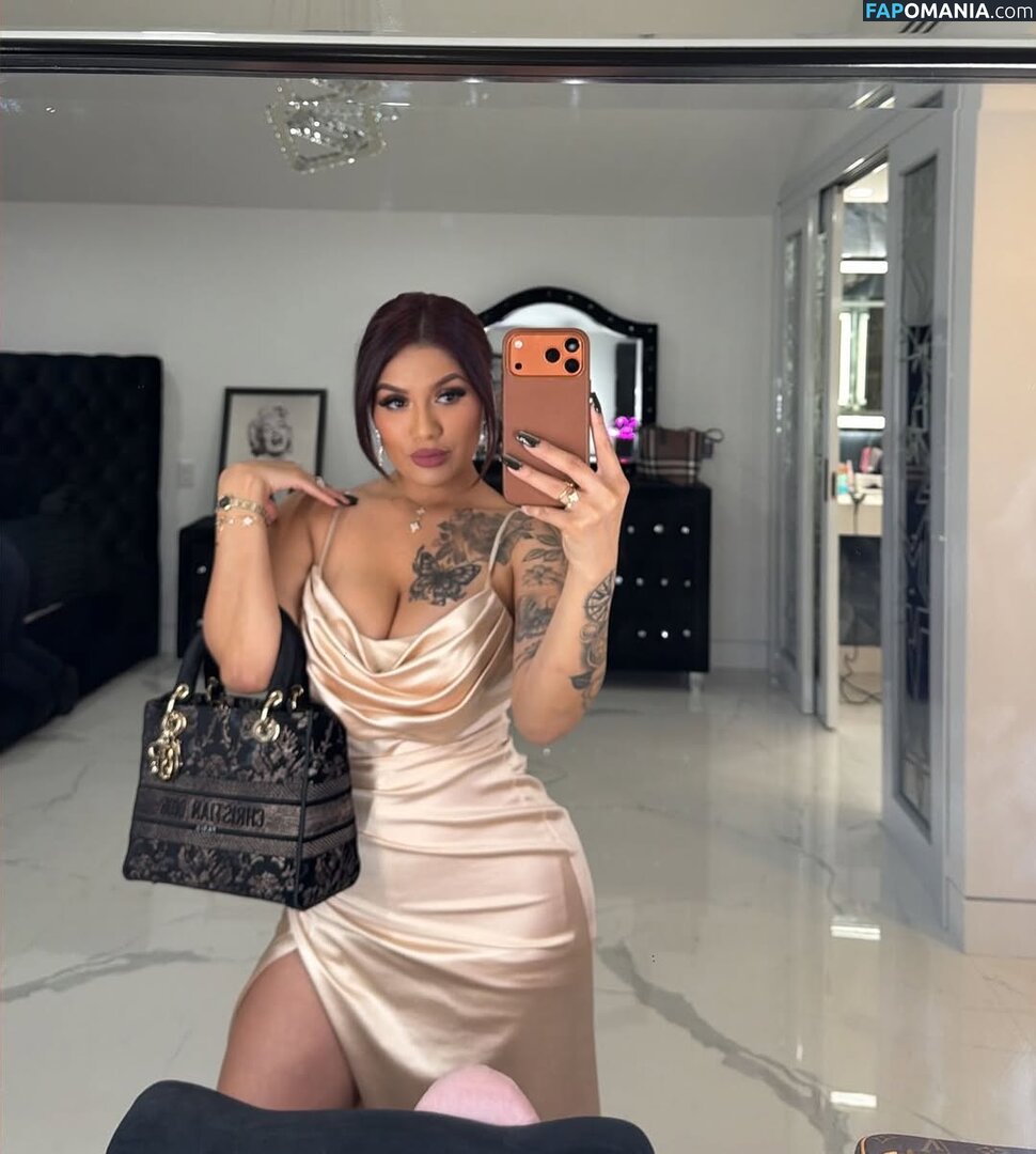 Jessica Elliott / Jessica Estrada / https: / jesslilyelliott / pinky_von_tease / pinkyvont Çıplak OnlyFans  Sızdırılmış Fotoğraf #12
