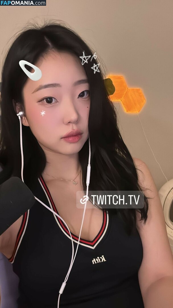 AGirlAndAGame / Jessica / h.yojeong / jessicahkim / jessicanigri Çıplak OnlyFans  Sızdırılmış Fotoğraf #50