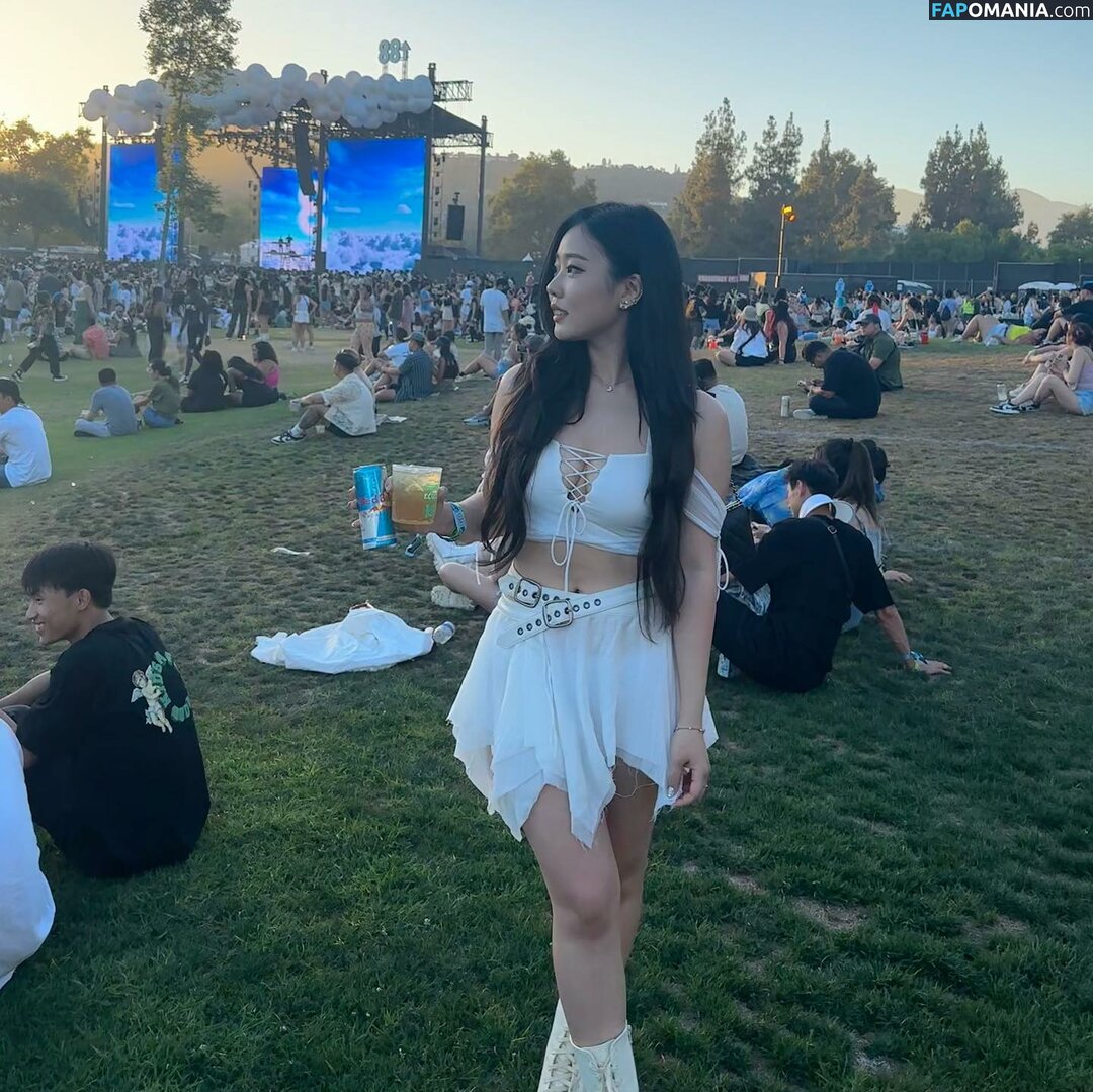 AGirlAndAGame / Jessica / h.yojeong / jessicahkim / jessicanigri Çıplak OnlyFans  Sızdırılmış Fotoğraf #191