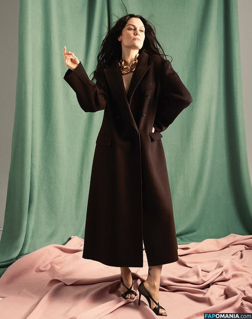 Jessie J / https: / jessie-j / jessiej Çıplak OnlyFans  Sızdırılmış Fotoğraf #166