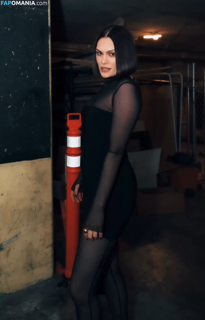Jessie J / https: / jessie-j / jessiej Çıplak OnlyFans  Sızdırılmış Fotoğraf #178