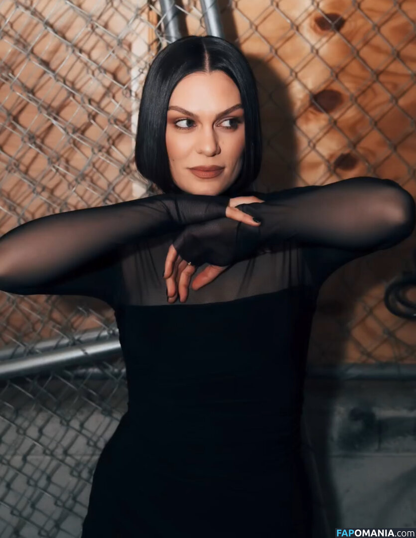 Jessie J / https: / jessie-j / jessiej Çıplak OnlyFans  Sızdırılmış Fotoğraf #182