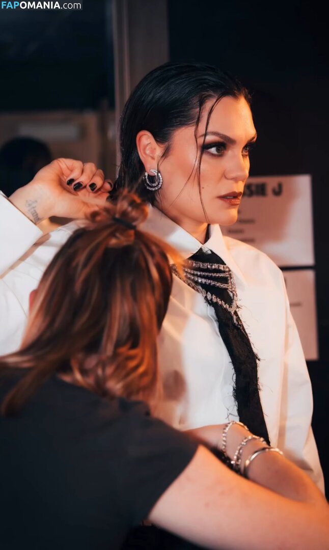 Jessie J / https: / jessie-j / jessiej Çıplak OnlyFans  Sızdırılmış Fotoğraf #187