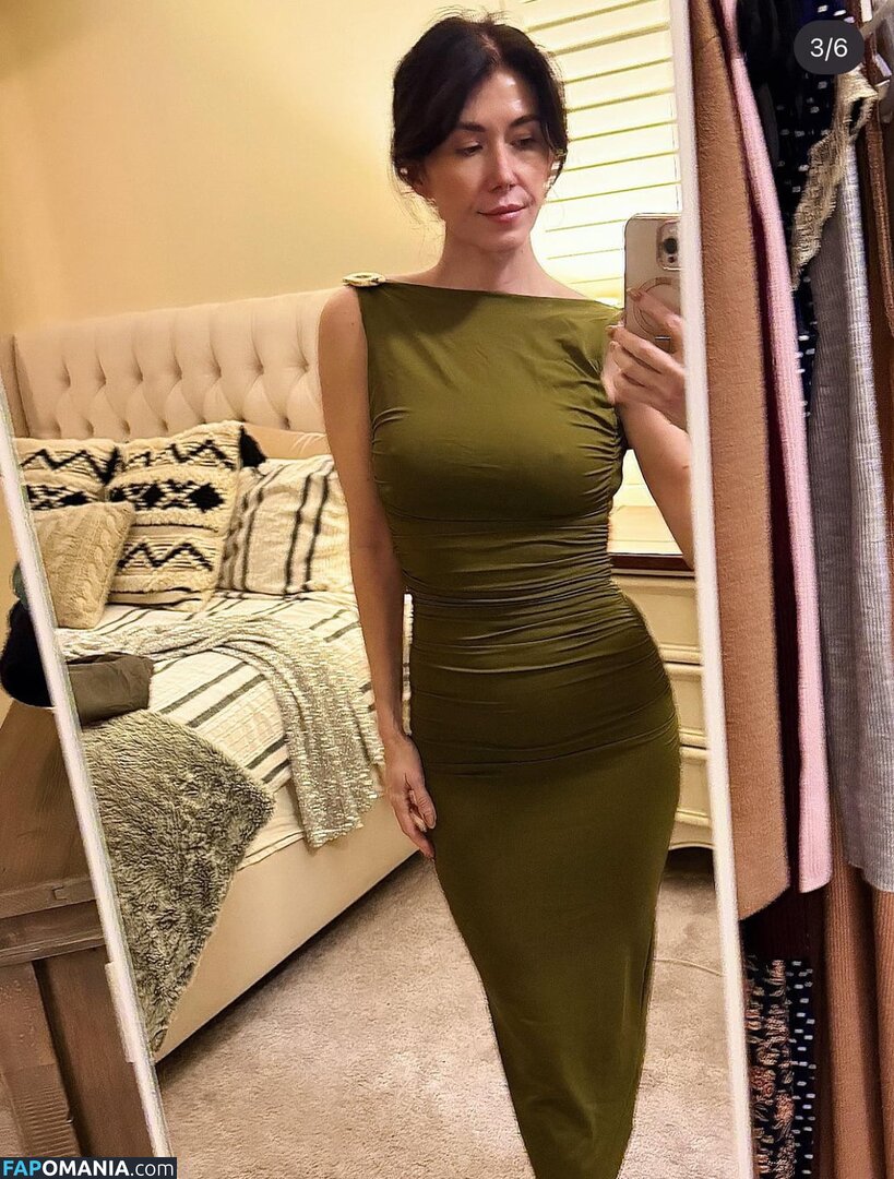 Jewel Staite / JewelStaite Çıplak OnlyFans  Sızdırılmış Fotoğraf #329