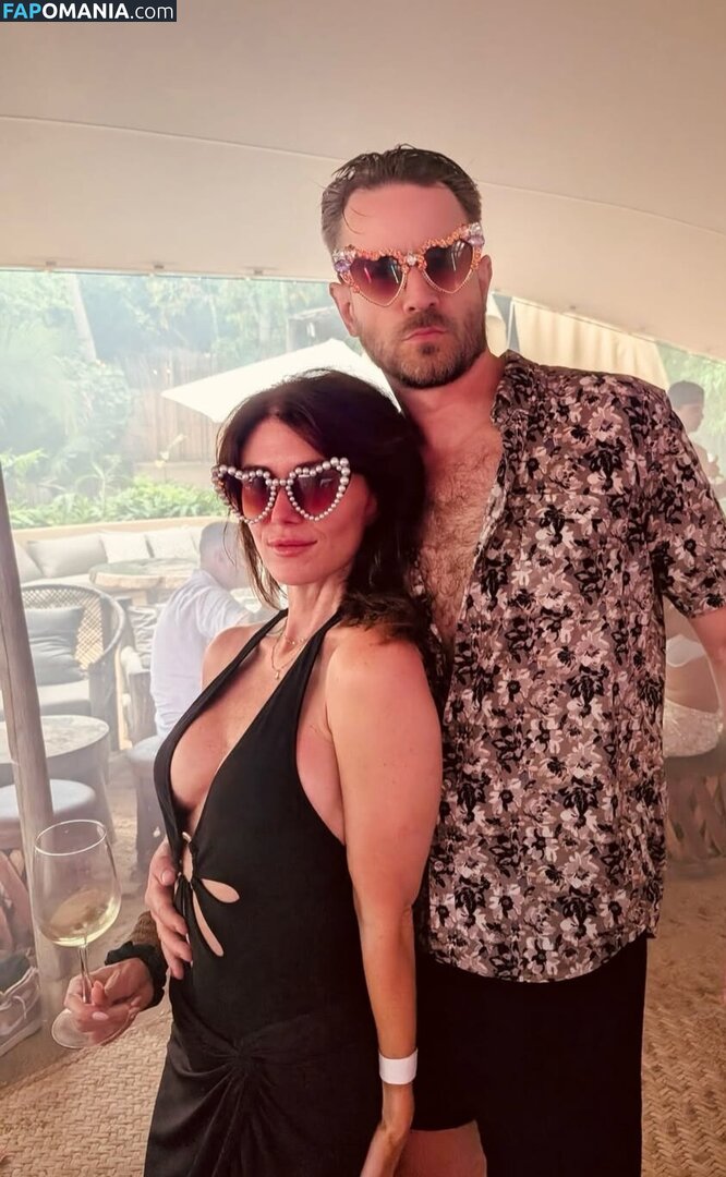 Jewel Staite / JewelStaite Çıplak OnlyFans  Sızdırılmış Fotoğraf #330