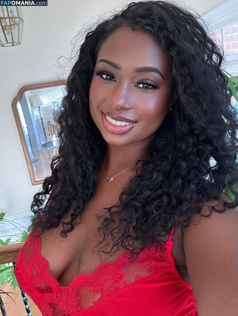 jharionne Çıplak OnlyFans  Sızdırılmış Fotoğraf #5