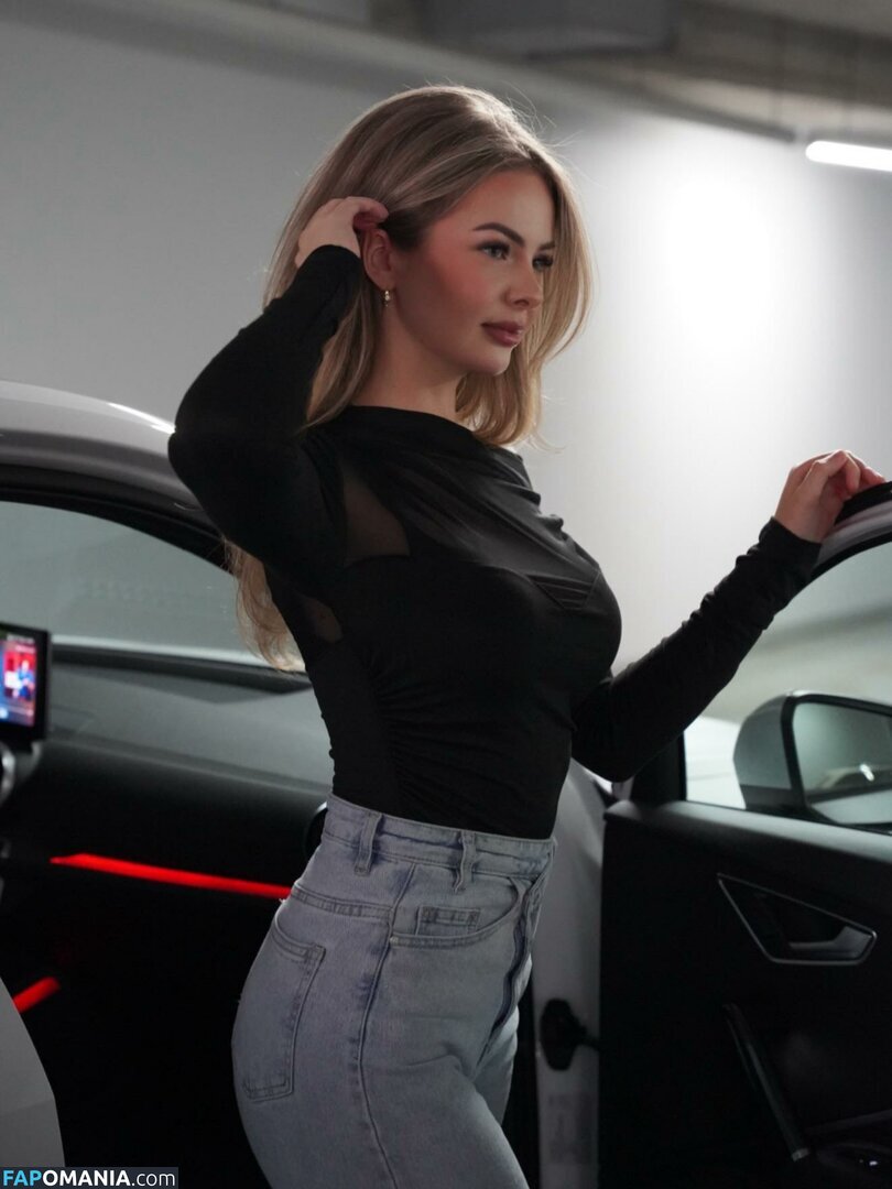 Jill van Hoof / jillgt_jillvanhoof / jillvanhoofx / jillvanhoofxx / jillx / 𝐽𝑖𝑙𝑙 𝑣𝑎𝑛 𝐻𝑜𝑜𝑓 Çıplak OnlyFans  Sızdırılmış Fotoğraf #12