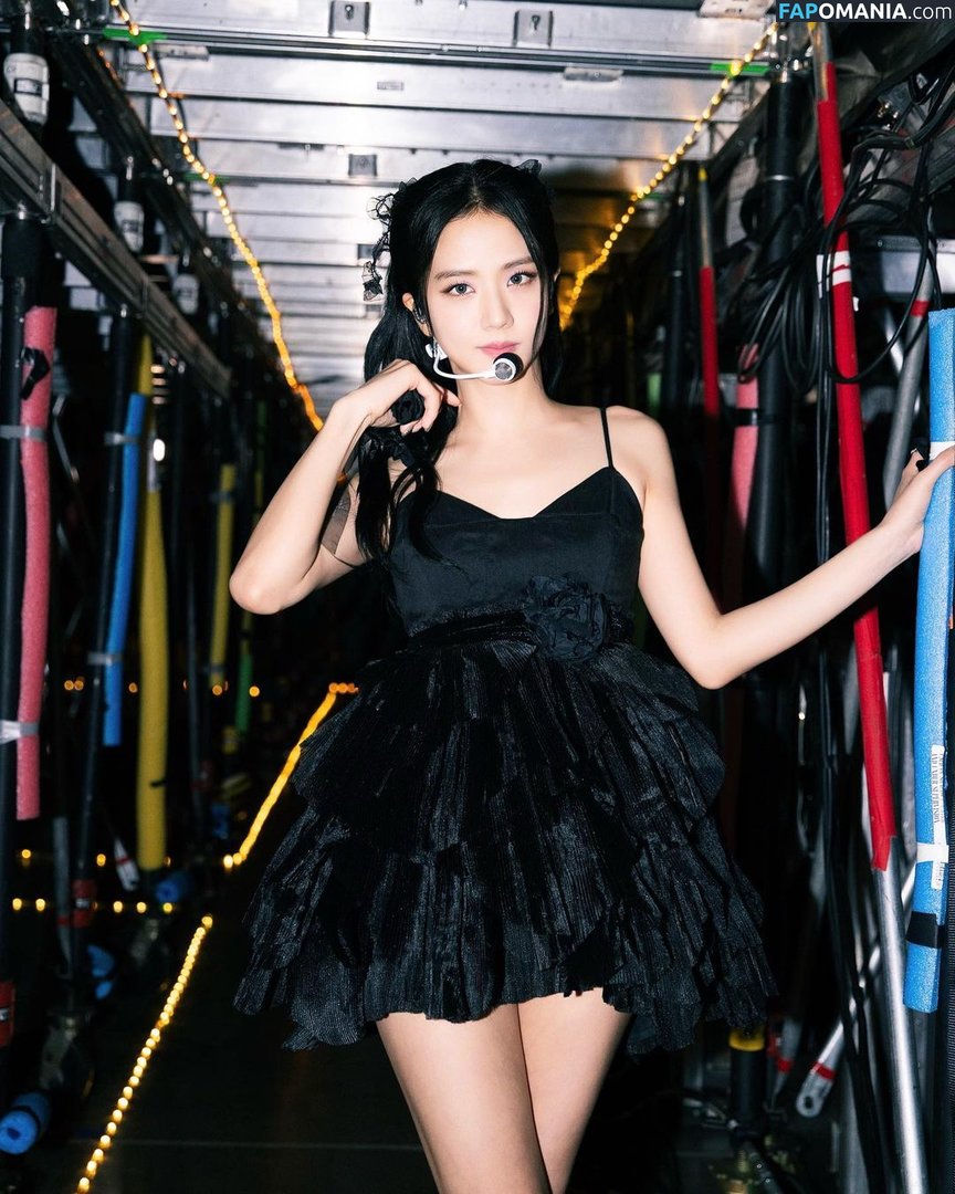 BLACKPINK / Jisoo / qenshizu / sooyaaa__ Çıplak OnlyFans  Sızdırılmış Fotoğraf #5